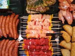 406-biocoop-caluire-montee-des-soldats-magasin-bio-brochette-barbecue.webp